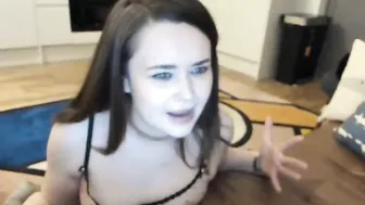 saylemuk cutie removes clothes
