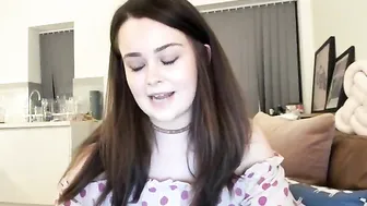 saylemuk Busty blonde passionately masturbating cunt