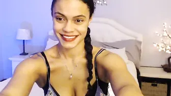 quinnlive Little runet