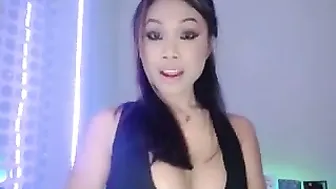 sincityvee Cute babe exposes big tits