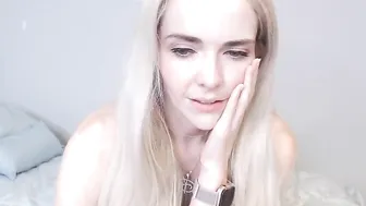 scarlettmiles Young slut dancing striptease