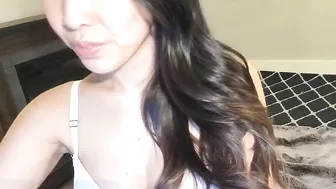 diep Delightful bitch exposes sexy body