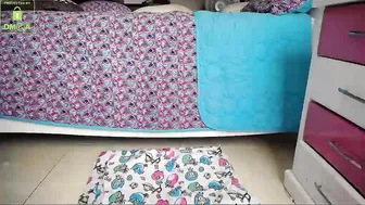 kate_campbell shows his ass
