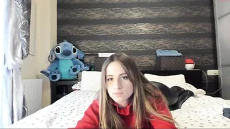 barbieprincess Elegant slut caresses shaved cunt