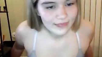 winterwillows Sexy model - gently handjob pussy