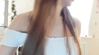 sweet Luxury slut chatting in fries