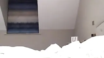 bigboobiebabe Busty slut caresses shaved cunt