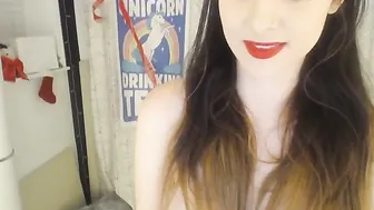 mightyemelia gently twisting her ass