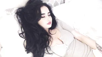 Hornyunicornn Red-haired slut strips and pussy pulls