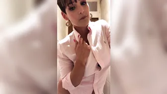 hannahbrooks fierce handjob with effect