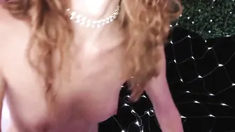 gingermfc Babe cums after fucking with dildo