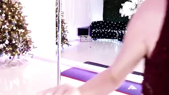 gingermfc babe fucks both holes