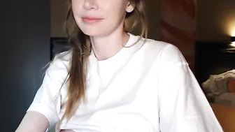 alexis and her bed fun