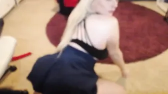 xo_morgan Big breasted passion rubs the body with oil