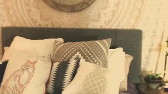 Nicole_Aniston Slender babe shines delights