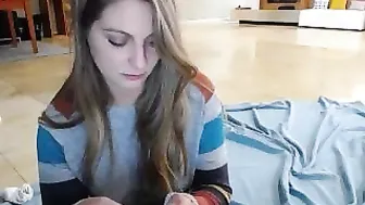 veronica_omg Cute girl riding a sex toy