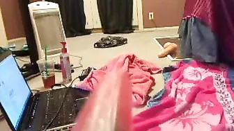 340hollyhanna Crazy Quit sucking penis