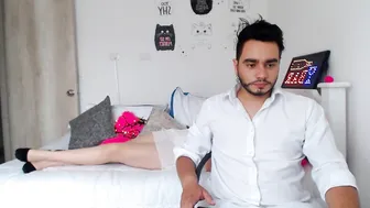 stepbrothers_usa Skinny pussy caresses shaved pussy