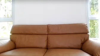 Leela_Villa Busty bitch in stockings masturbating with fingers