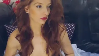ladyannie Attractive bitch fucks sex toy
