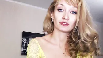 sonya_kelsey busty blond