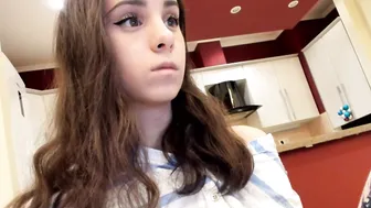 ehotlovea Exquisite kurva masturbates relish anus