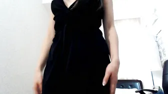 sierrawien Incendiary woman exposes big boobs