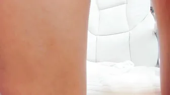 Bsjuliana Age babe teases beautiful tits