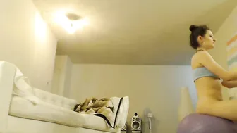 VioletFoxy Spectacled babe masturbates cunt