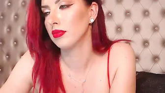 AmberEly handjob home