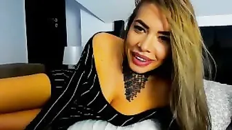 Amorassecrets Hottie Masturbates Shaved Cunt