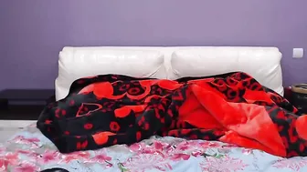 Littlegirl25 Angel Masturbates Pink Pussy