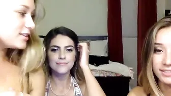 Gwendolynrose Charming bitch spreads her legs