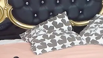 IrmaSecret cap loves two toys