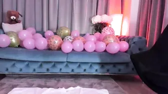 bdayemma Young babe jerks both holes