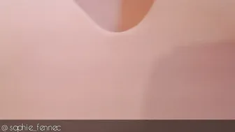 sophie_fennec Dark haired chick masturbates with sex toy