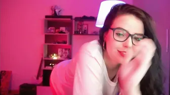 sweetariaa A cool lady is dancing a striptease slowly