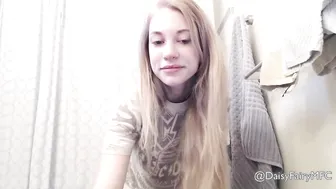 Indigowhite Cute babe licks dildo