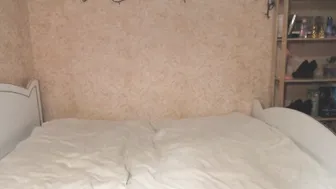 mosaique_room busty cutie showed the cap