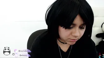 nicolle_bunny Busty chick fucks herself with a dildo