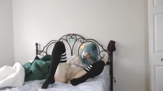 Eevee Frost Gorgeous model seduces with big tits