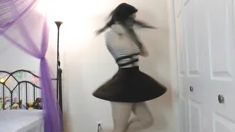 Eevee Frost Desired female dildos her pussy