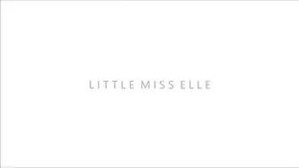 LittleMissElle Adorable petite effectively jerking pussy