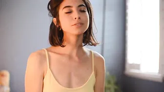 lizmreow Gripping nipple brightly jerking off with sex toy