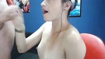 kate_xlove Solid slut gently squeezes pussy