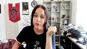 laura_cornett Wonderful lady fucks vagina with sex toy