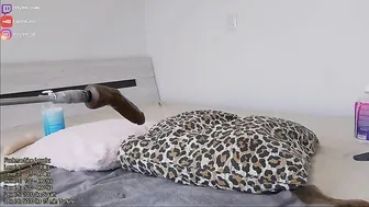 sexykinkycouple20 Big breasted sluts masturbate cunt