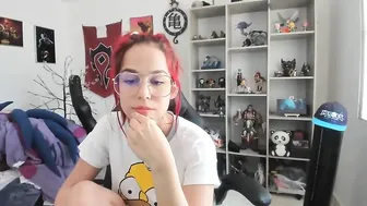 laura_cornett Crazy confused caresses saggy tits