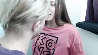 sexxxtrip Sweet bitch masturbating