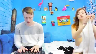 urnaughtyfoxes gets an orgasm from jerking